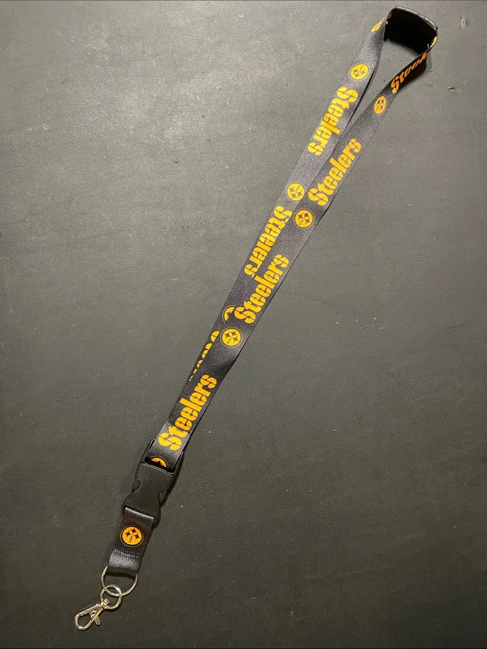 Pittsburgh Steelers Black & Gold Lanyard with Detachable Buckle